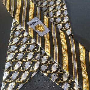Gianni Versace RARE Italian Silk Tie Whale Greek Border Silver Gray Gold Medusa